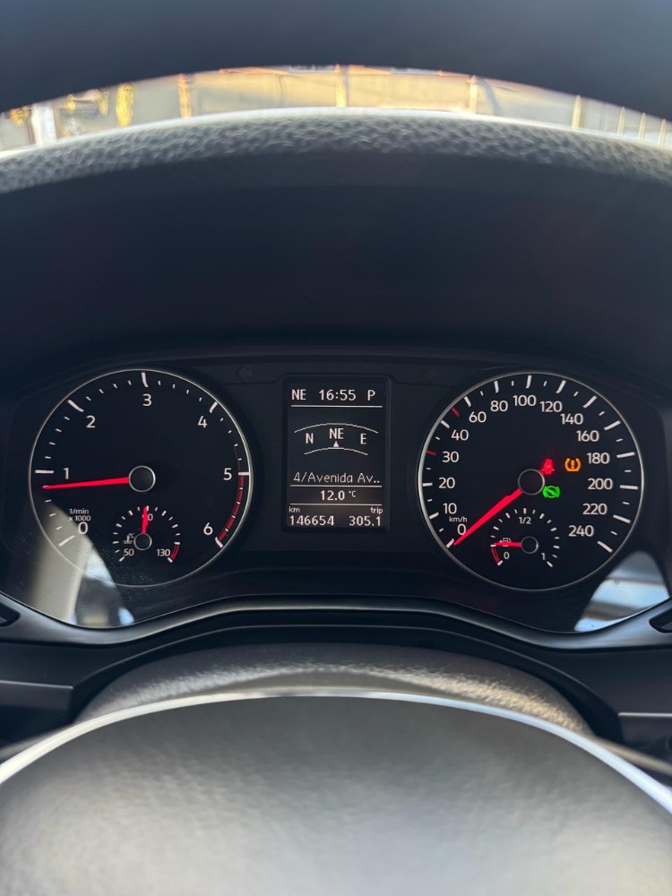 Volkswagen Amarok Highline — foto 11